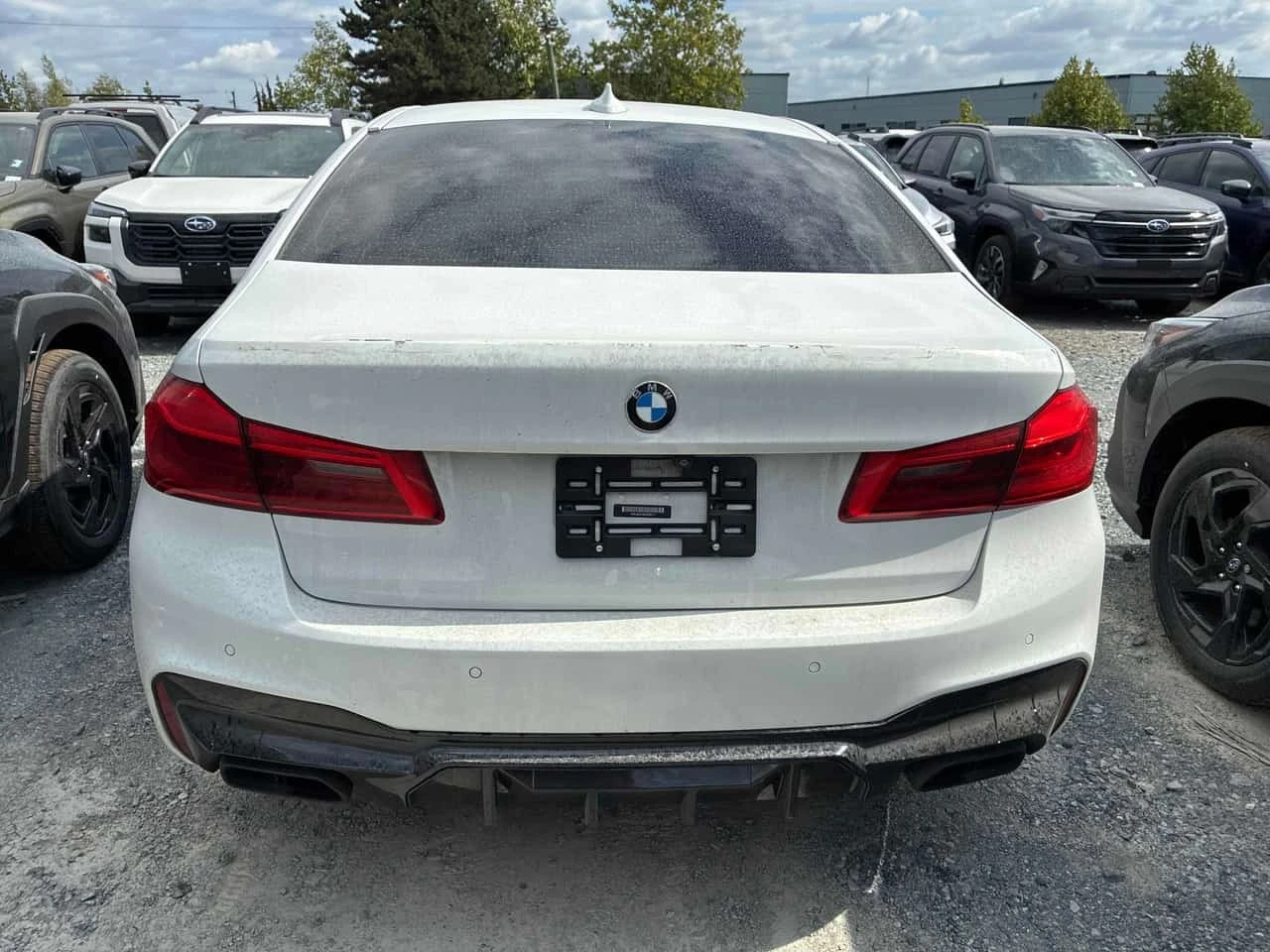 BMW 550 * M550i xDrive * CARFAX * ����� �� ����������� | Mobile.bg � ����������� 4