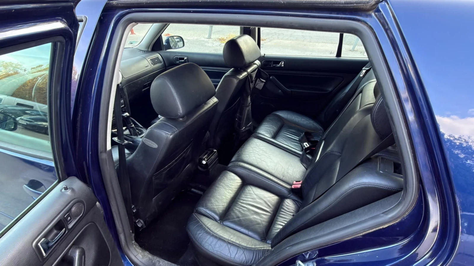 VW Golf, снимка 8 - Автомобили и джипове - 56517782