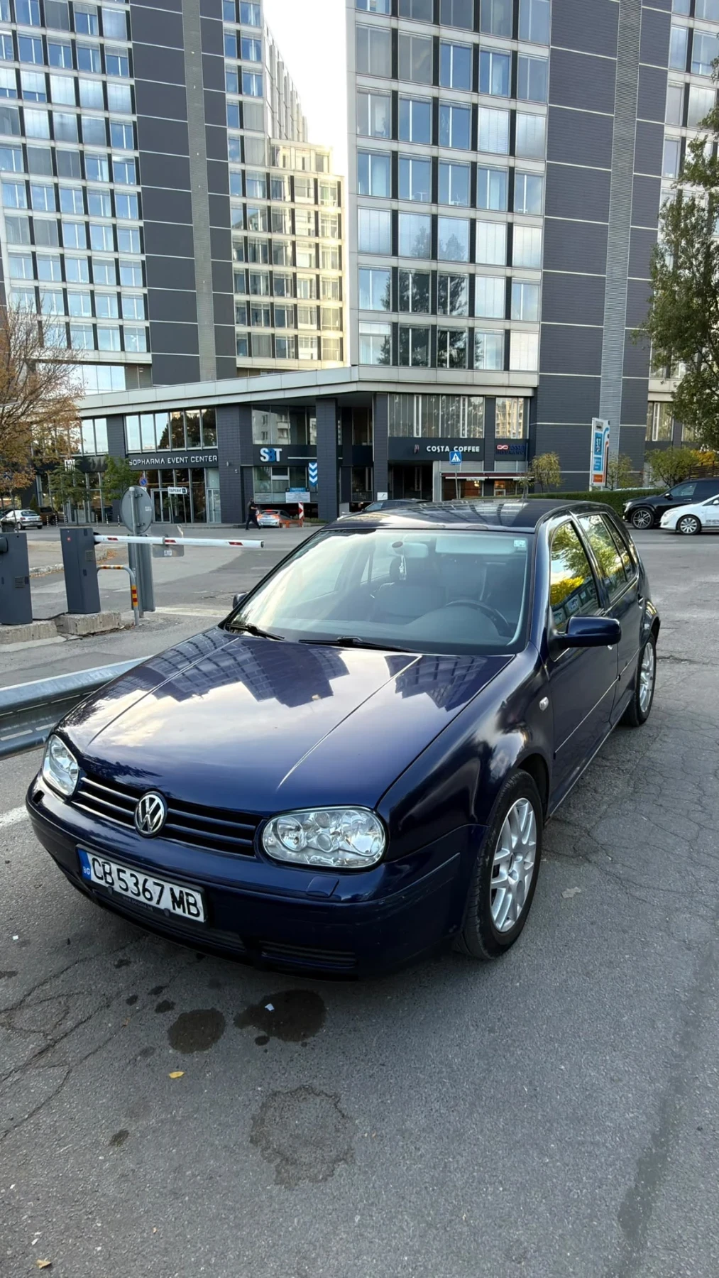 VW Golf, снимка 2 - Автомобили и джипове - 56517782