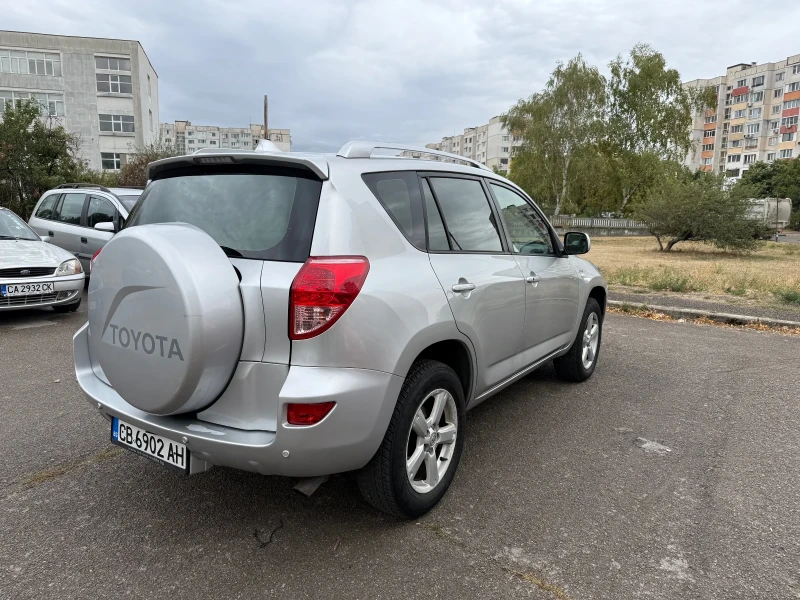 Toyota Rav4, снимка 5 - Автомобили и джипове - 51855808