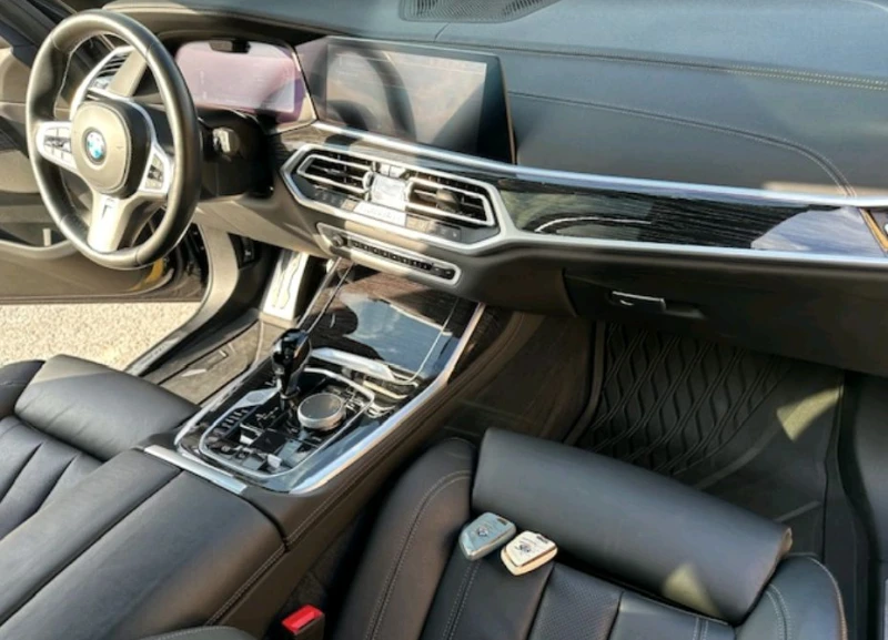 BMW X7 40I xDrive V8 M-SPORT 3.0L, снимка 10 - Автомобили и джипове - 52540883