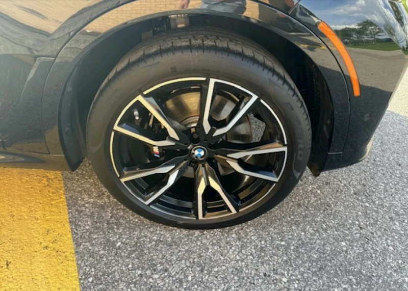 BMW X7 40I xDrive V8 M-SPORT 3.0L, снимка 7 - Автомобили и джипове - 52540883