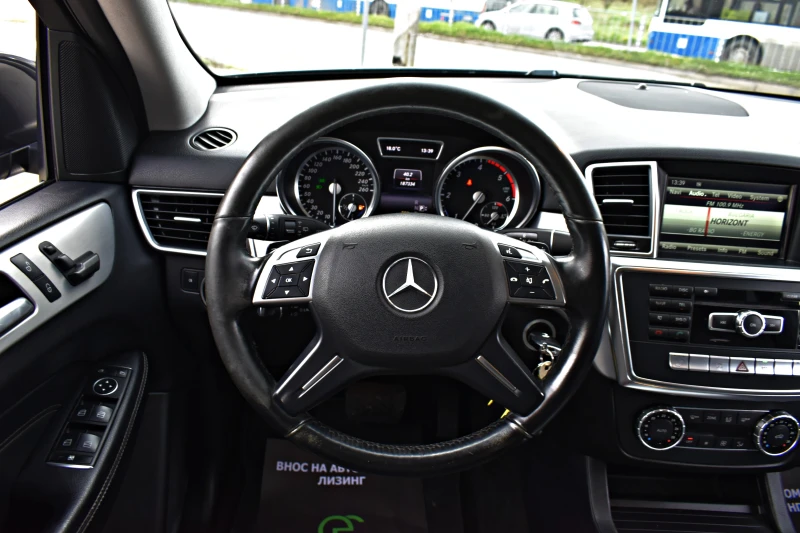 Mercedes-Benz ML 350 AIRMATIC* FULL-LED, снимка 13 - Автомобили и джипове - 53034936