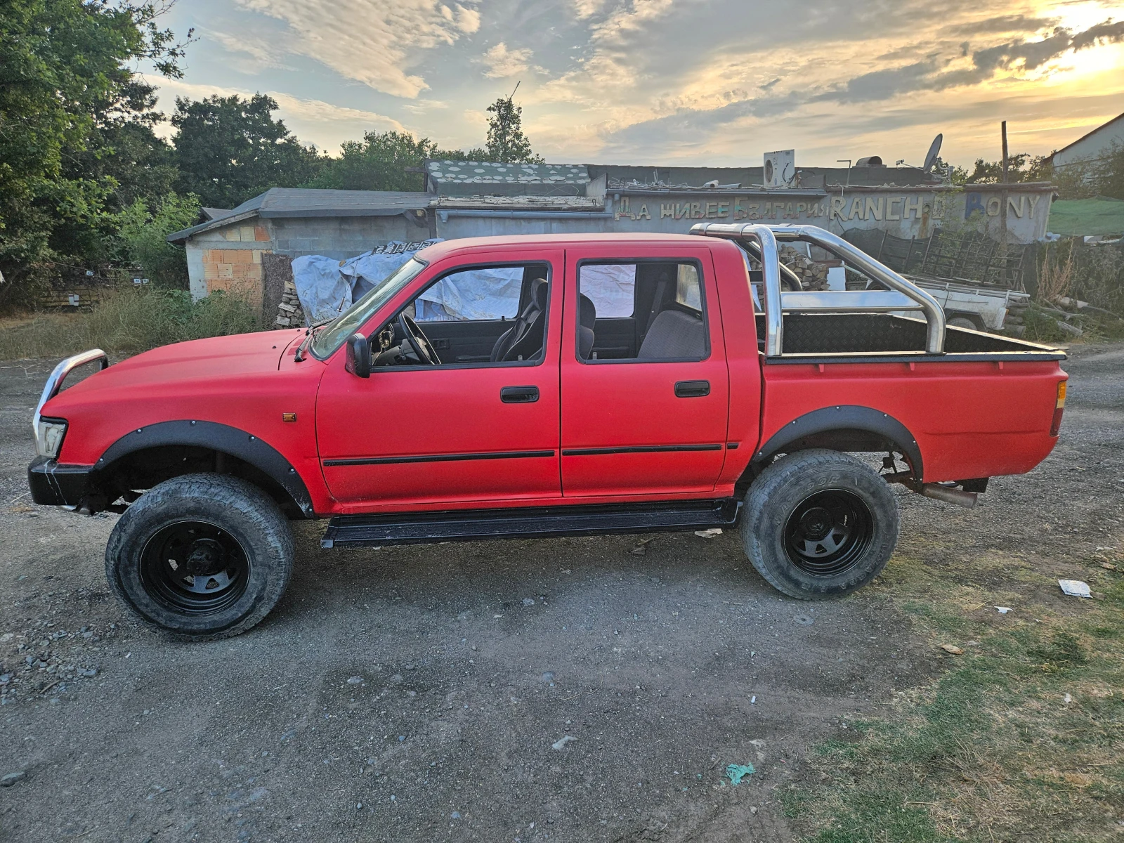 Toyota Hilux, снимка 1