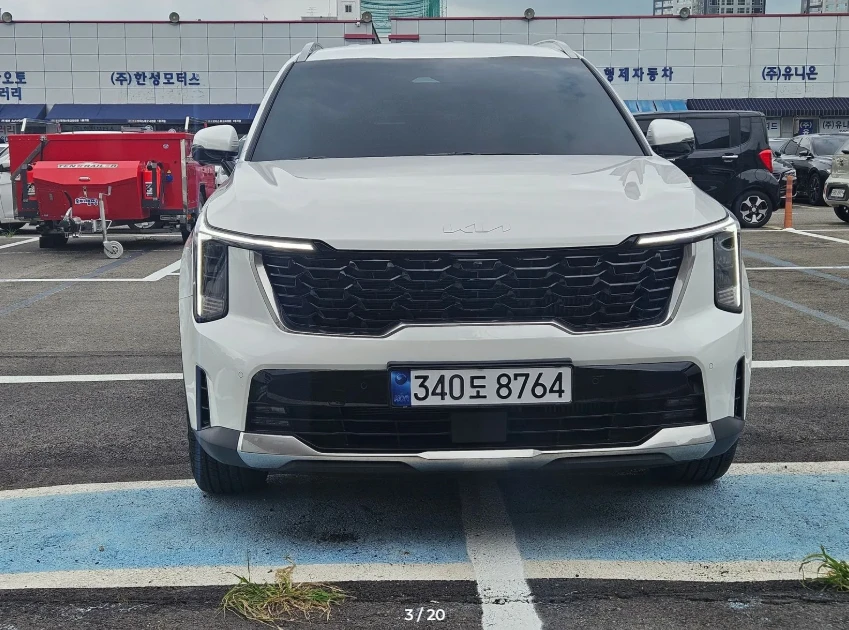 Kia Sorento 2.5 T-GDI AWD Noblesse ЛИЗИНГ БЕЗ ПЪРВ.ВНОСКА, снимка 3 - Автомобили и джипове - 55260797
