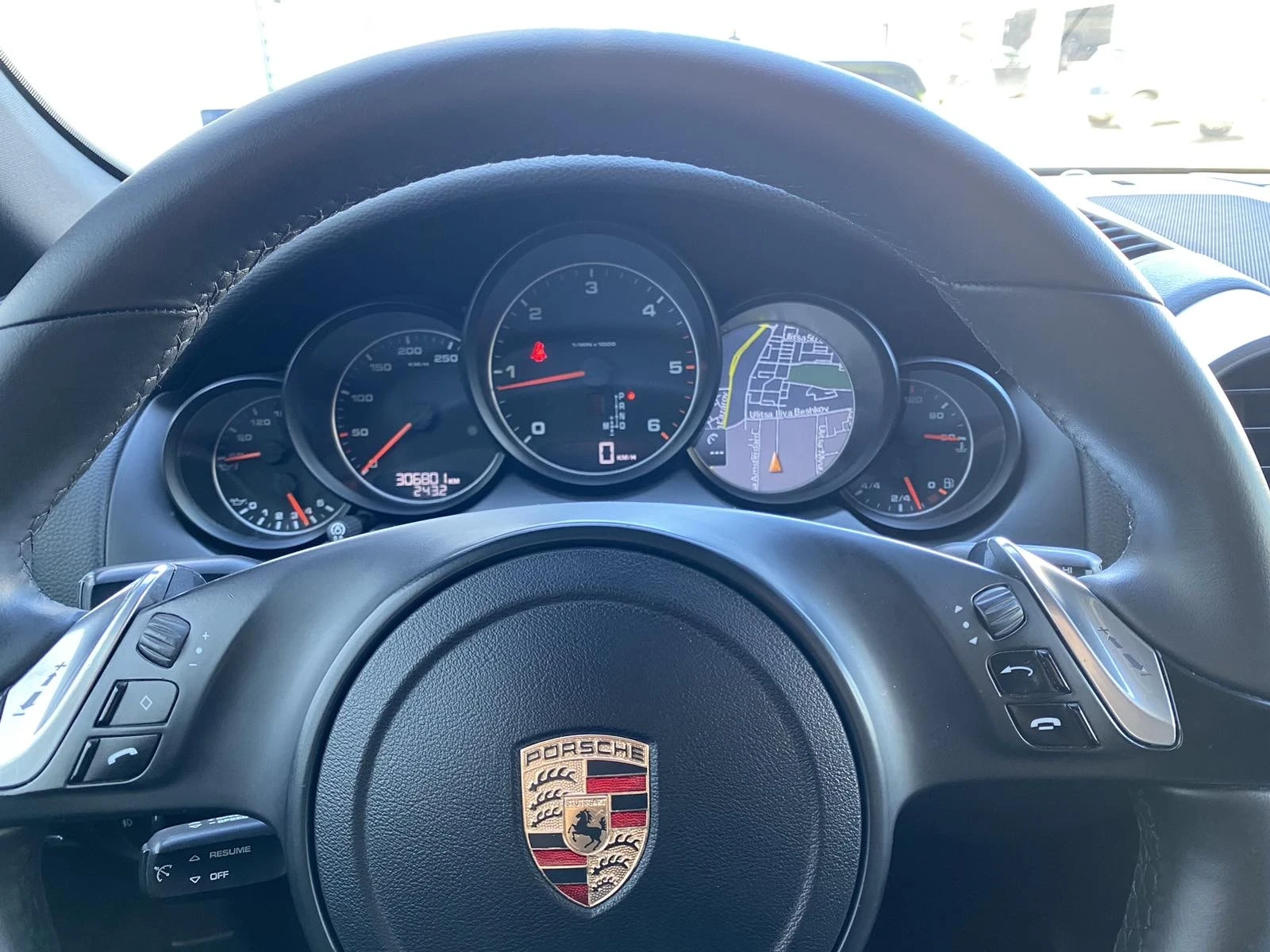 Porsche Cayenne  - изображение 5