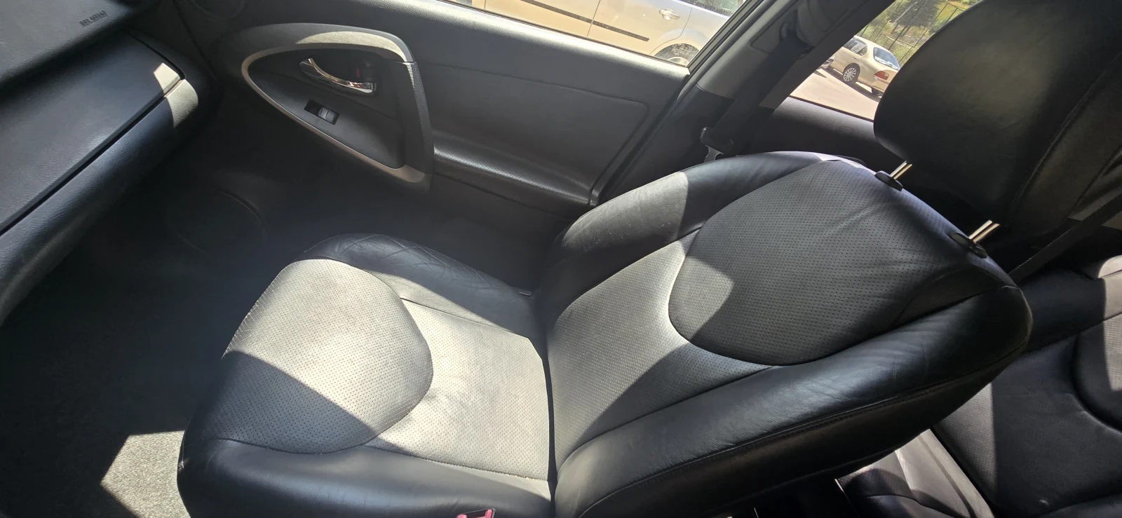 Toyota Rav4  - изображение 5