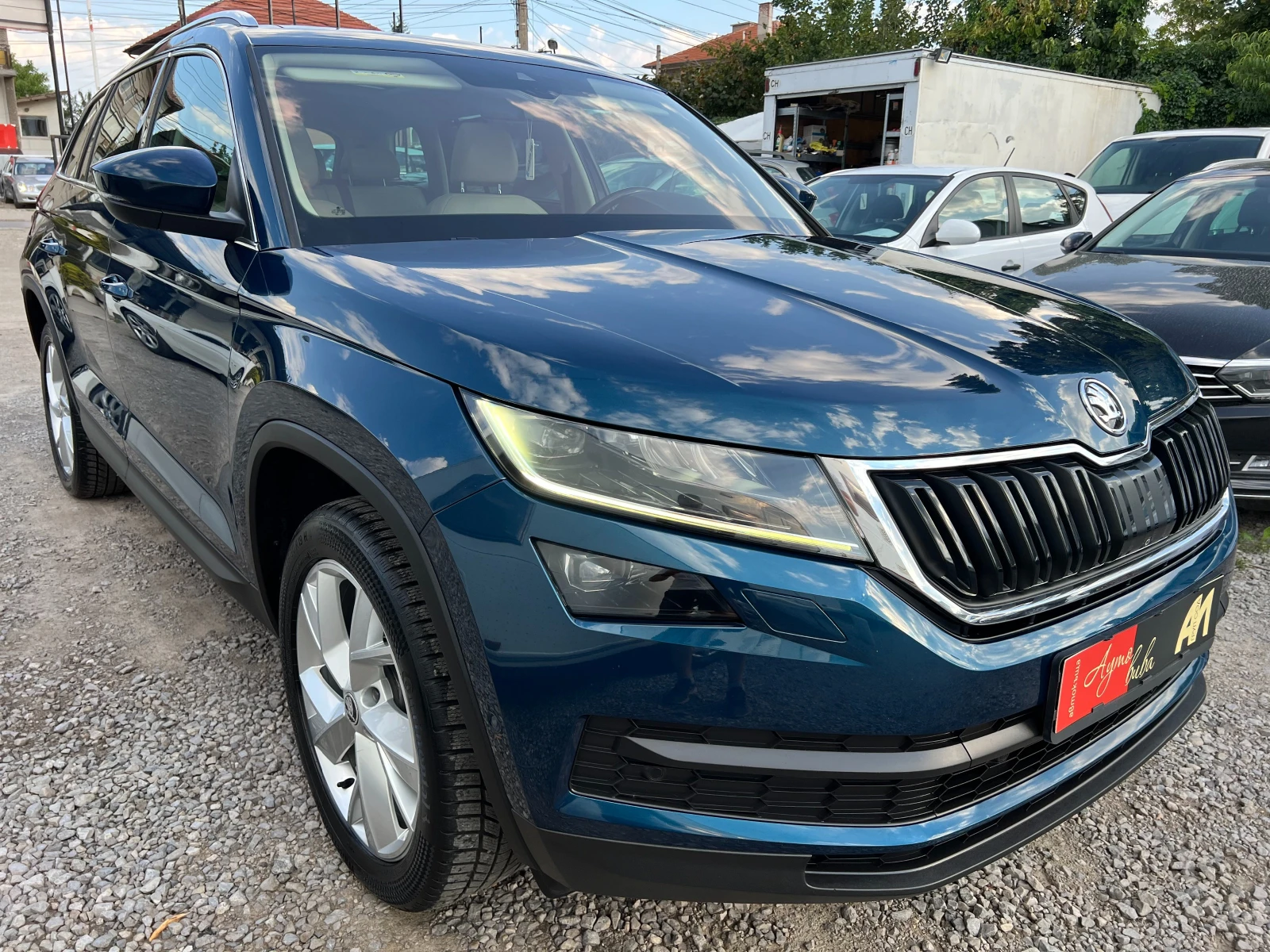 Skoda Kodiaq 2.0TDI ПАНОРАМА/360* КАМЕРИ/КОЖА/ДИСТРОНИК/PDC/LED - изображение 6