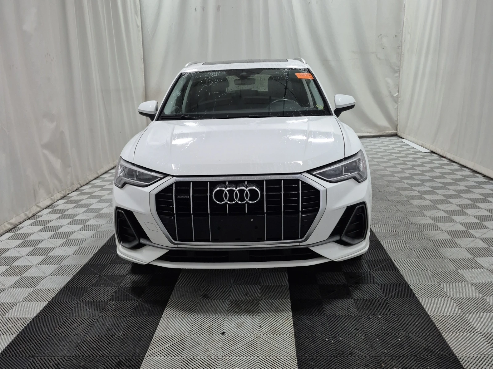 Audi Q3 QUATTRO* PREMIUM+ * S-LINE* АвтоКредит(ЦЕНА ДО БГ) - изображение 2