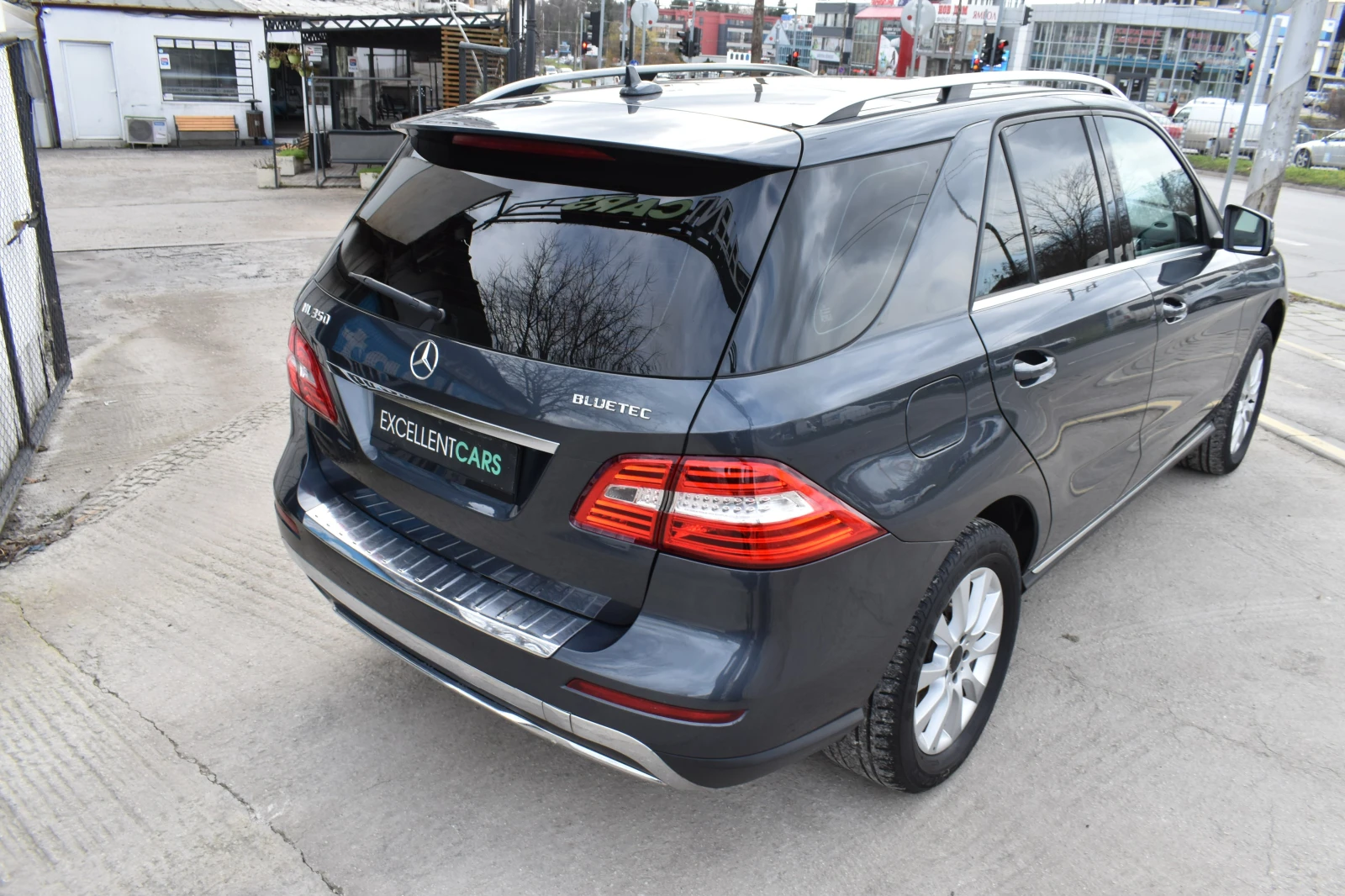 Mercedes-Benz ML 350 AIRMATIC* FULL-LED - изображение 4