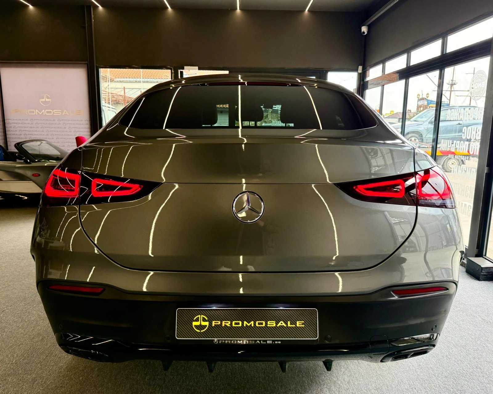 Mercedes-Benz GLE 400 d* AMG Line* 4Matic* 360* Лизинг, снимка 5 - Автомобили и джипове - 53904287