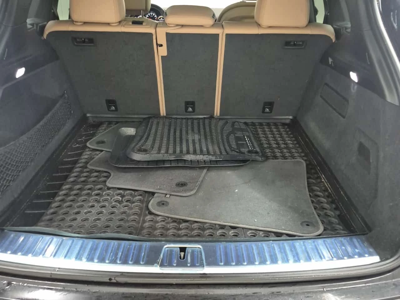 Porsche Cayenne S  CARFAX, снимка 14 - Автомобили и джипове - 54021234