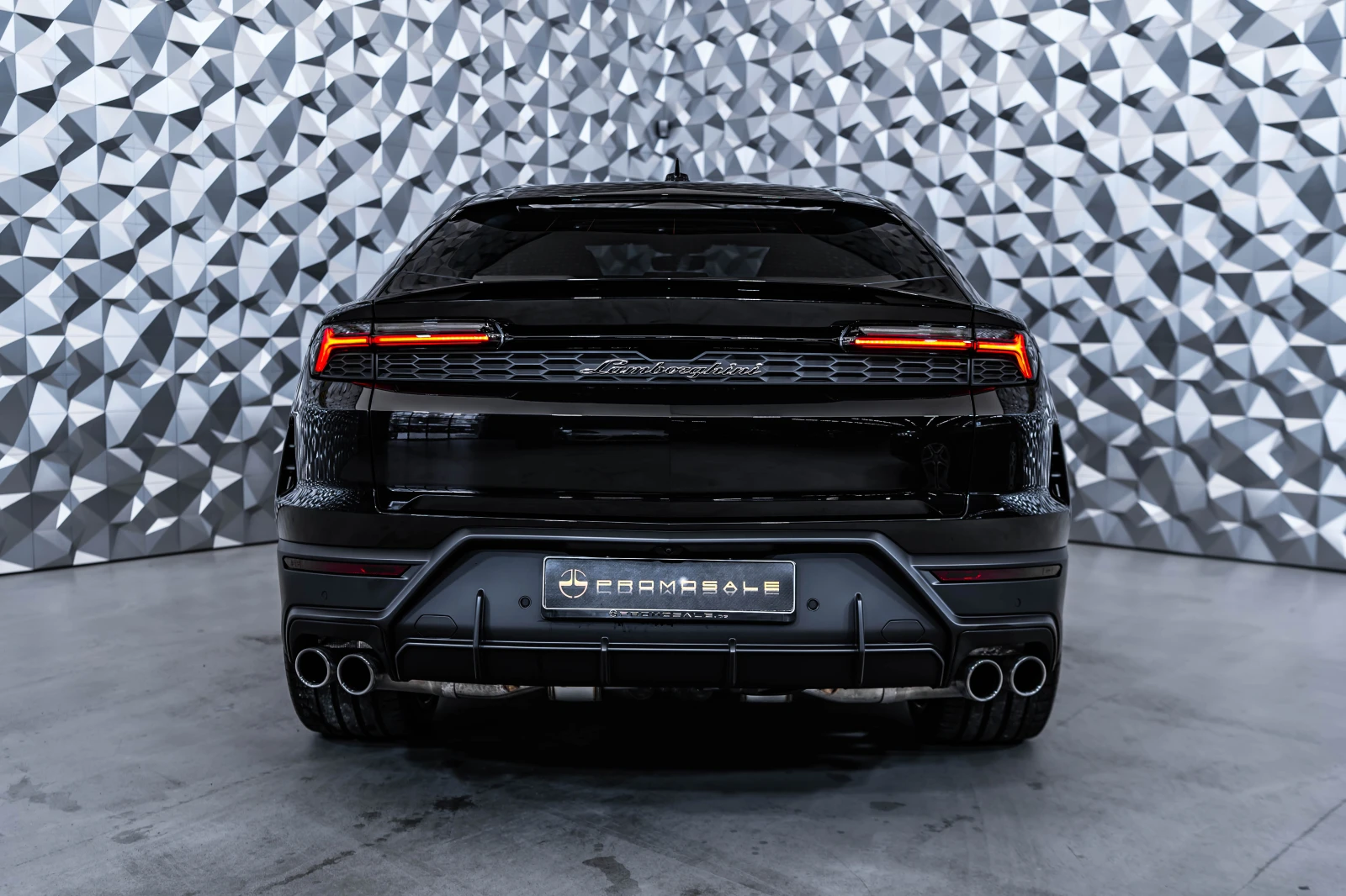 Lamborghini Urus SE Nero Bang&Olufsen*  Carbon* Pano* , снимка 5 - Автомобили и джипове - 54270486