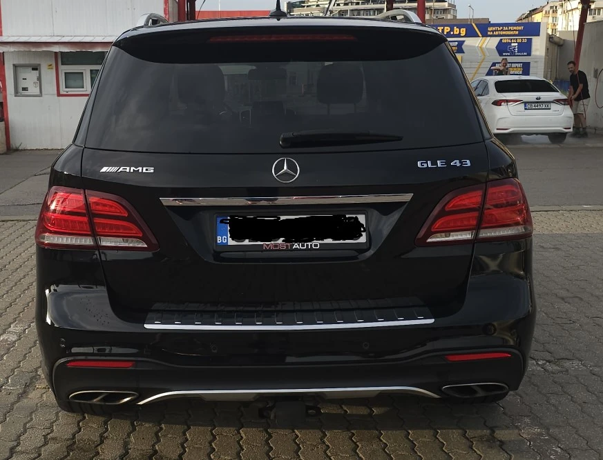 Mercedes-Benz GLE 43 AMG, снимка 3 - Автомобили и джипове - 55425208