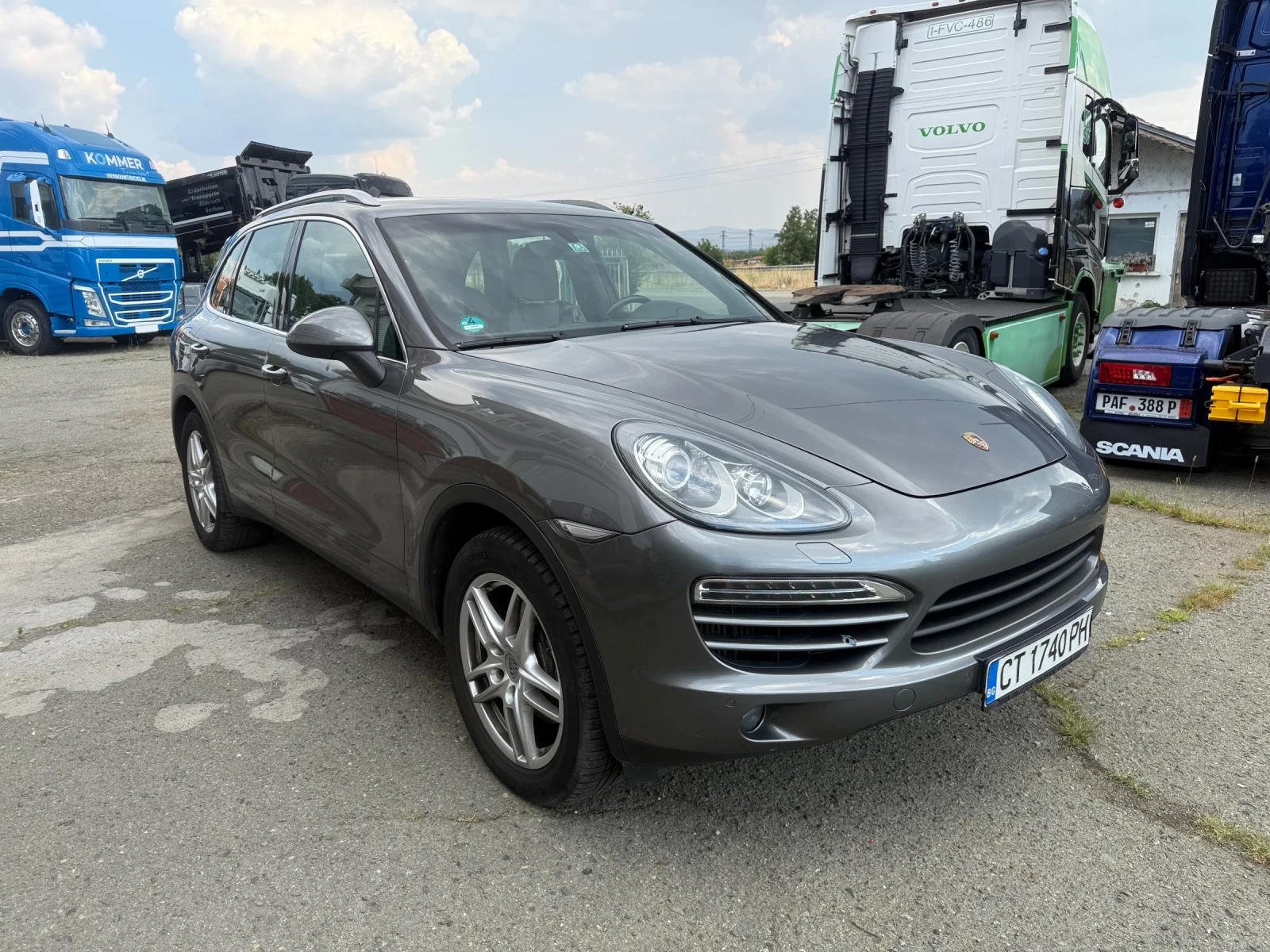 Porsche Cayenne, снимка 2 - Автомобили и джипове - 55574845