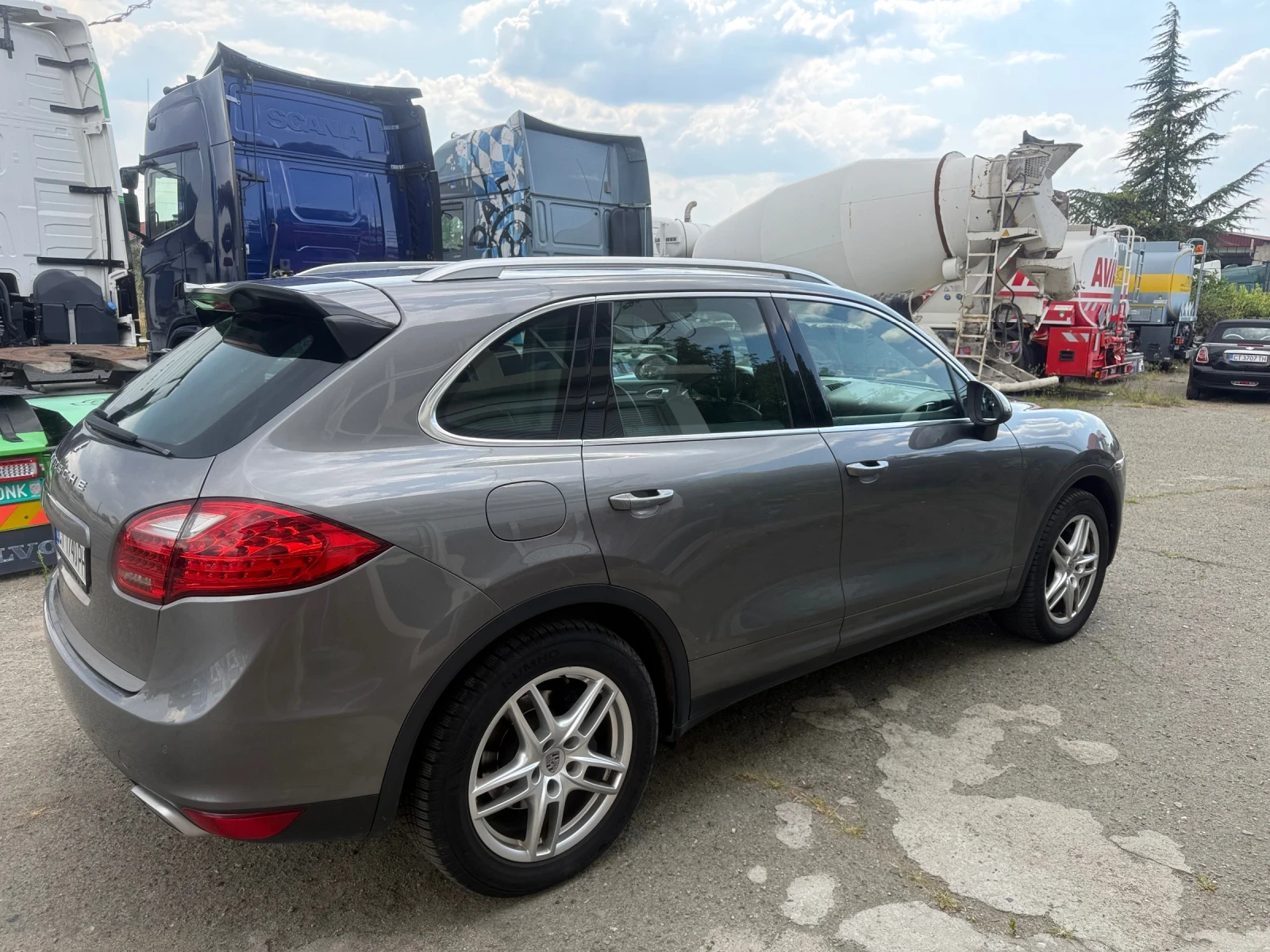Porsche Cayenne, снимка 7 - Автомобили и джипове - 55574845