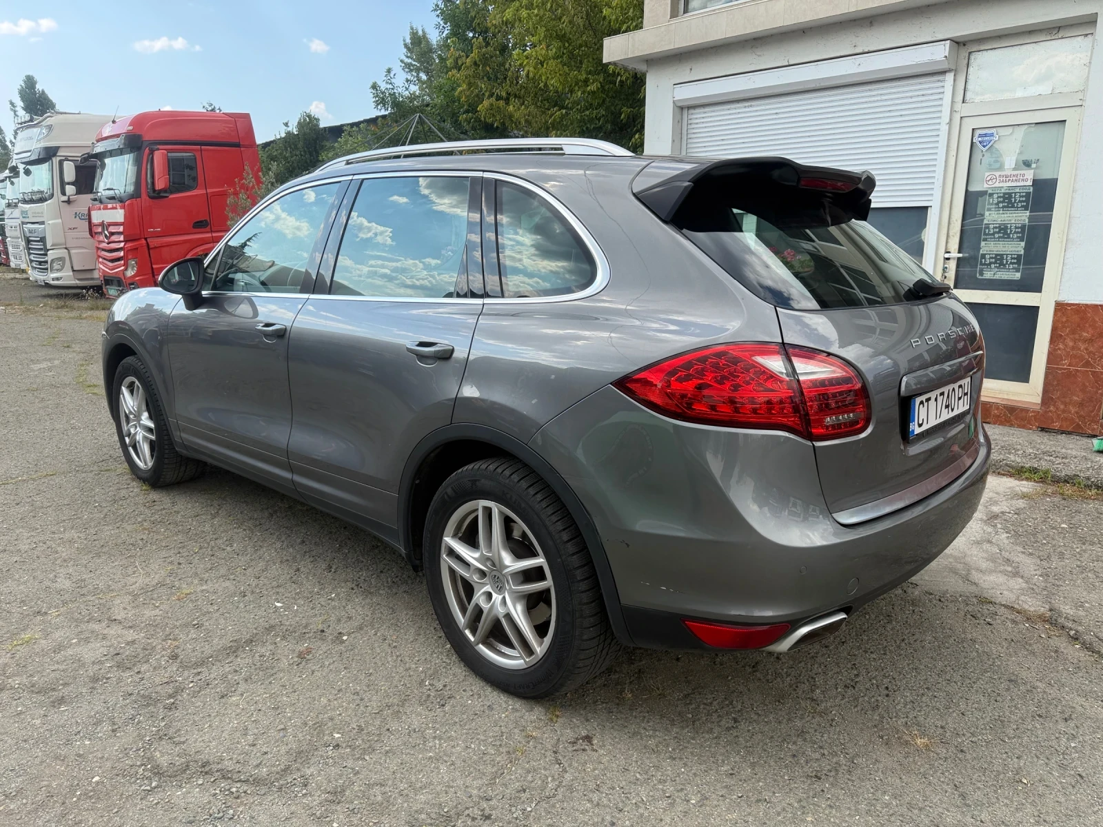 Porsche Cayenne, снимка 6 - Автомобили и джипове - 55574845