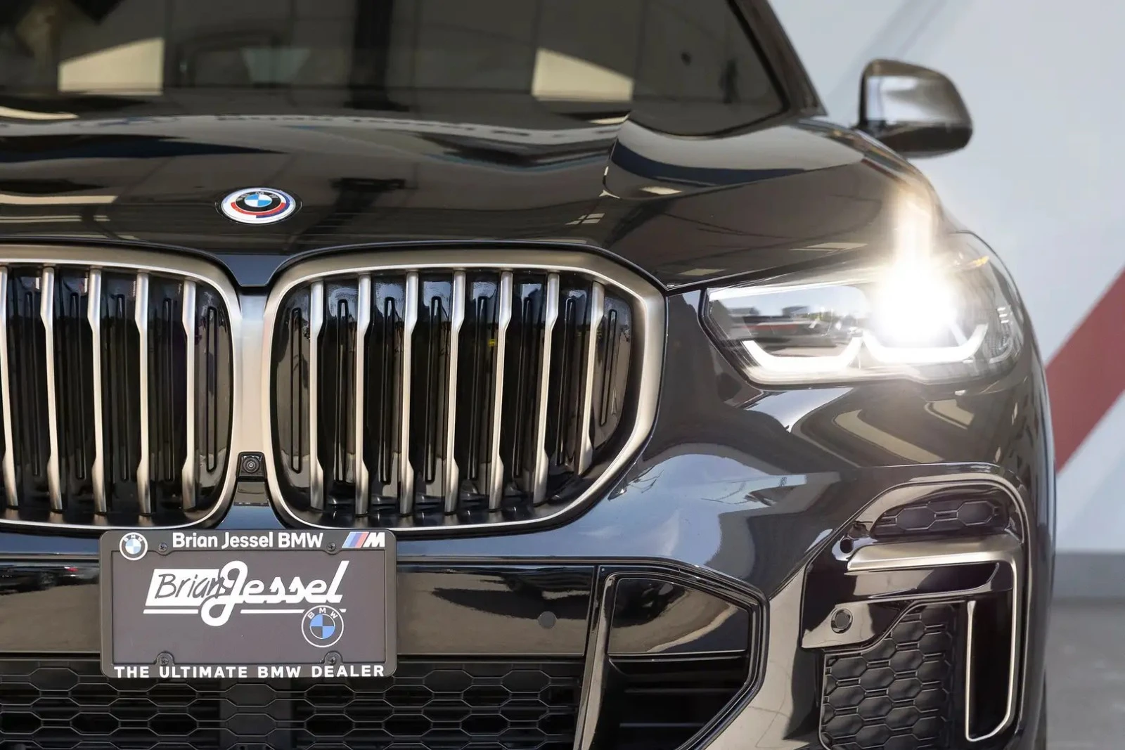 BMW X5 M50i PREMIUM ЦЕНА ДО БЪЛГАРИЯ АВТОКРЕДИТ, снимка 3 - Автомобили и джипове - 55779798