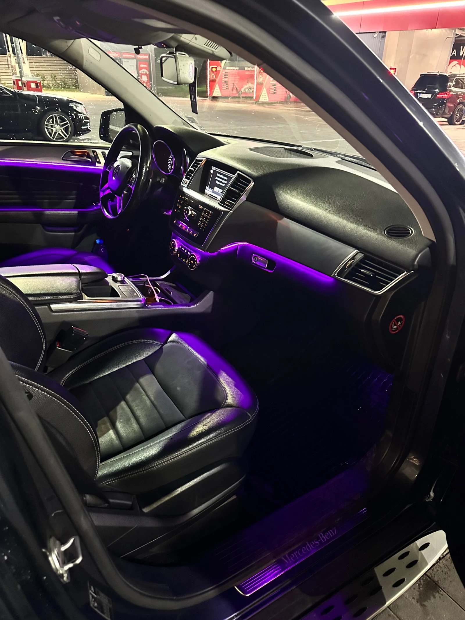 Mercedes-Benz ML 350, снимка 3 - Автомобили и джипове - 55965161