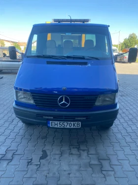     Mercedes-Benz 412 