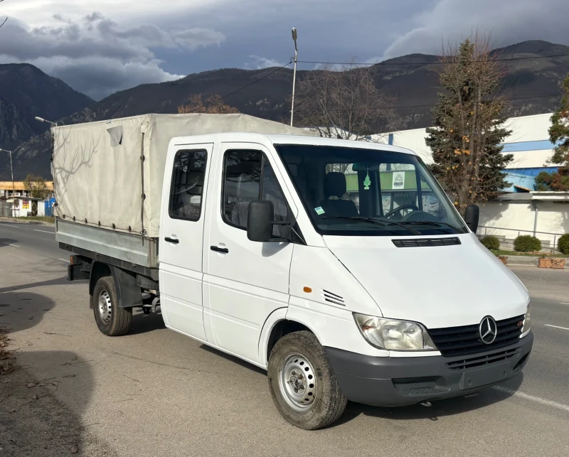Mercedes-Benz Sprinter 313 6 места, снимка 2 - Бусове и автобуси - 52552514