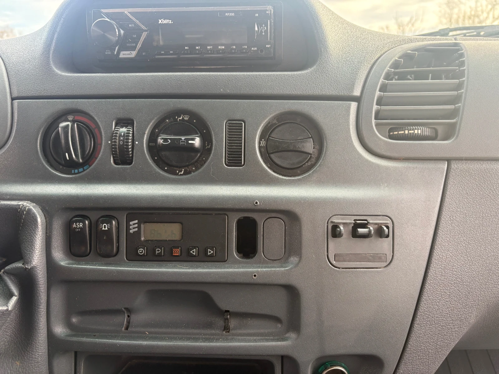 Mercedes-Benz Sprinter 313 6  | Mobile.bg   13