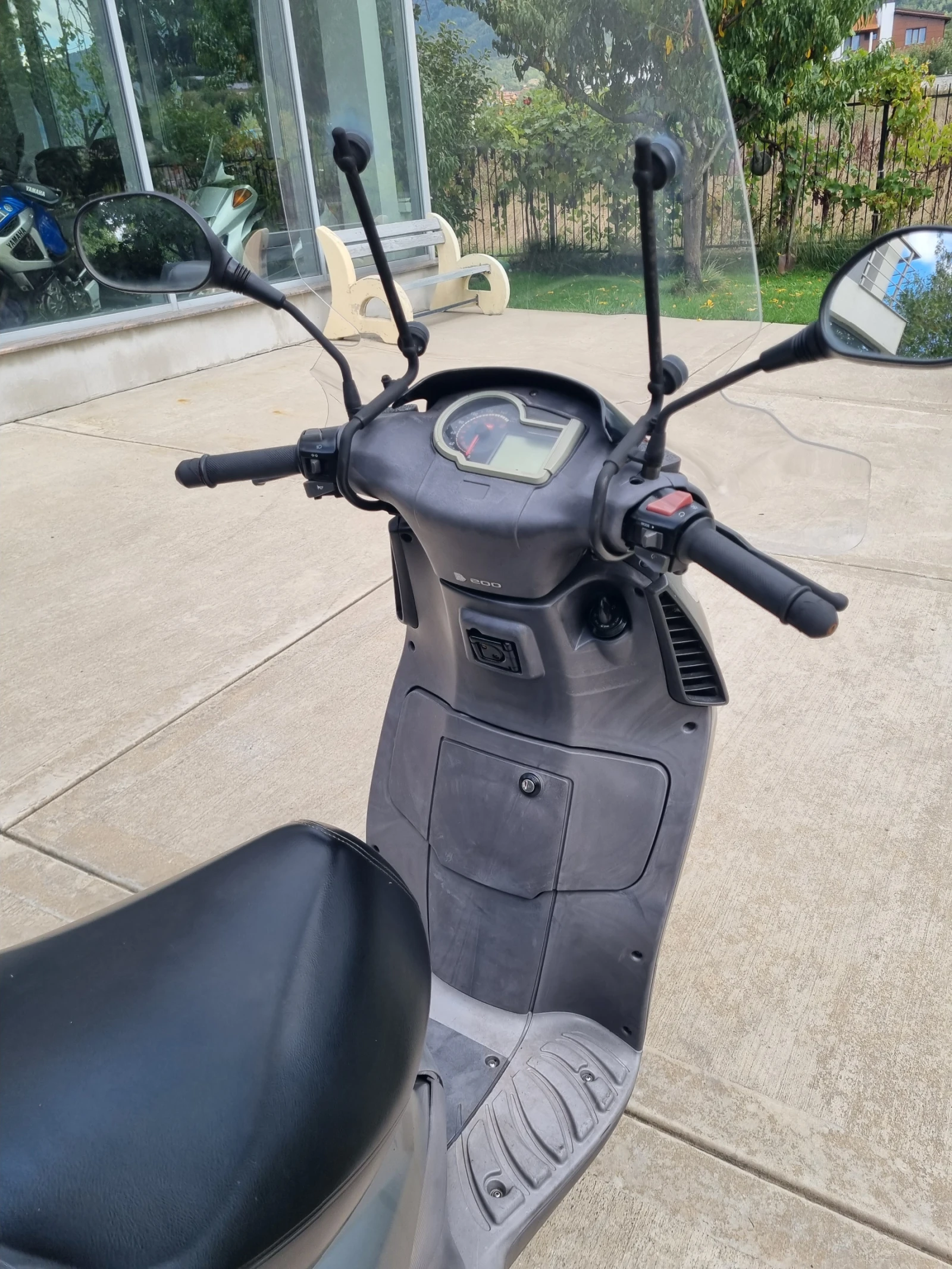 Aprilia 200 13000km !!! 2005 - изображение 8