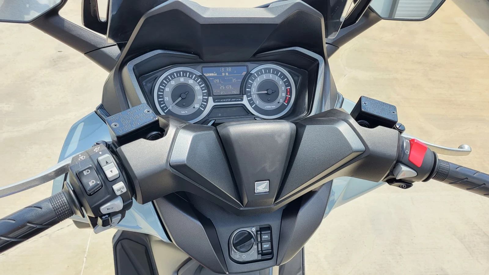 Honda Forza 300 LED KEYLESS TCS ABS - изображение 9