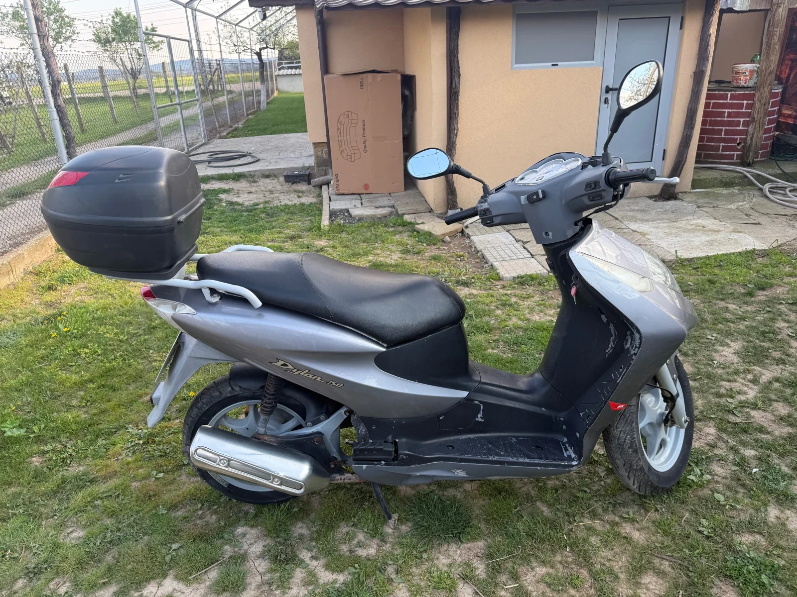 Honda Dylan, снимка 2 - Мотоциклети и мототехника - 54241067