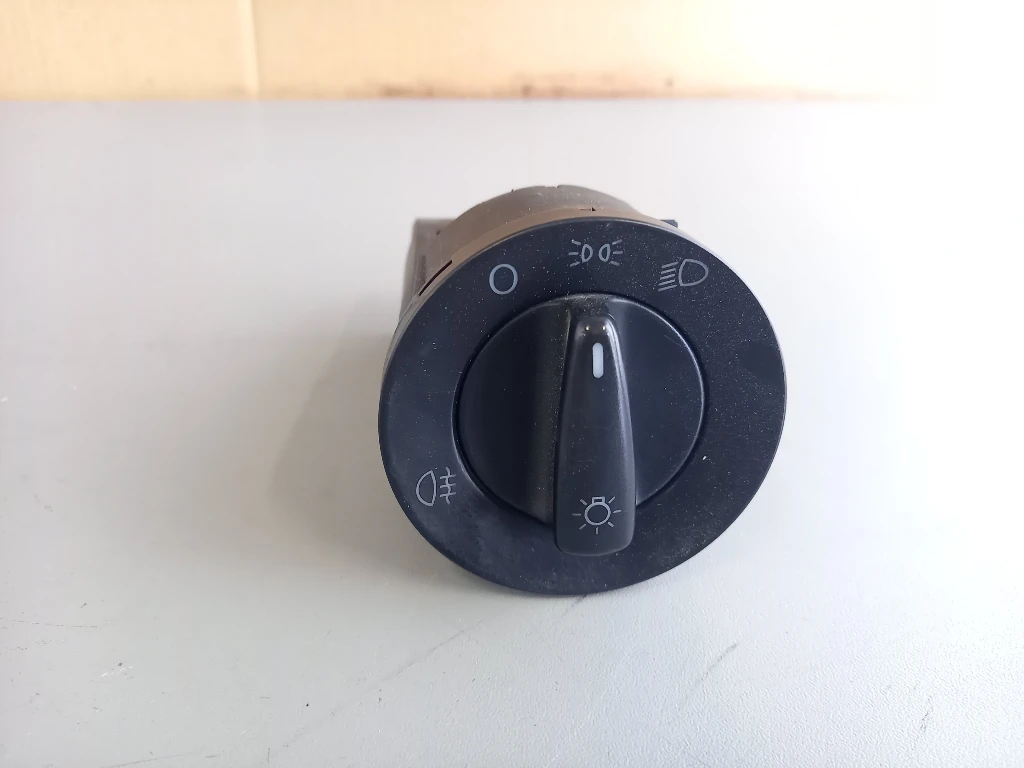 ,    4 () | Mobile.bg   1