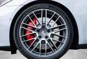 Porsche Panamera 4 S E-Hybrid = Air Suspension = Гаранция, снимка 4