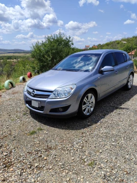 Opel Astra, снимка 1