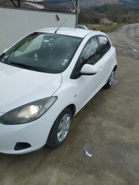 Обява за продажба на Mazda 2 1.4hdi ~5 700 лв. - изображение 6 | Auto.bg Обява за продажба на Mazda 2 1.4hdi ~5 700 лв. - изображение 6