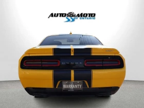 Dodge Challenger SRT 392 * Фиксирана цена до БГ * CARFAX *  - 28900 € / 56523.49 лв. - 43361118 5
