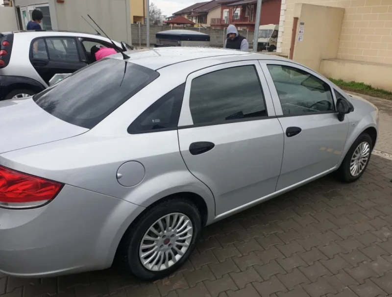 Fiat Linea 1.4 бензин на части , снимка 2 - Автомобили и джипове - 37519657