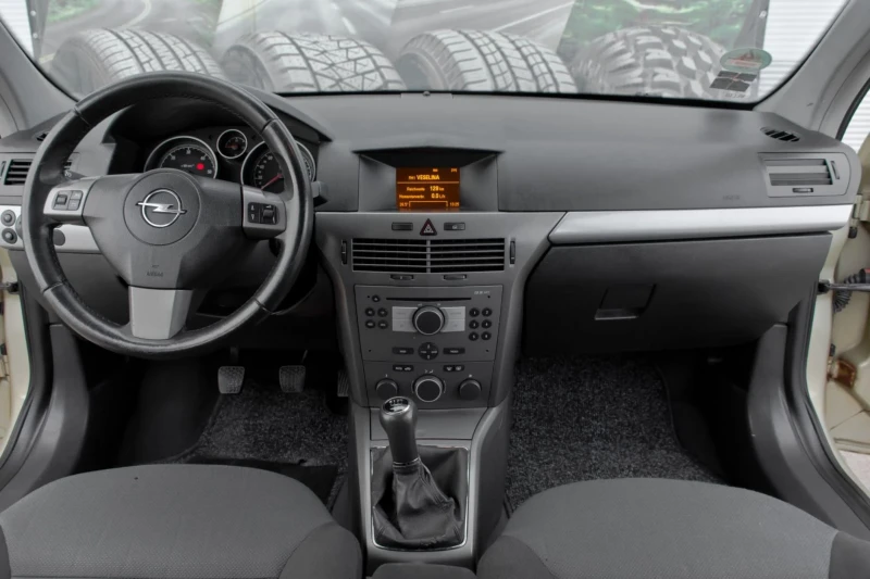 Opel Astra 1.9 tdi, снимка 10 - Автомобили и джипове - 47057718