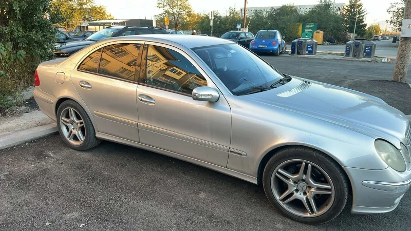 Mercedes-Benz E 500, снимка 3 - Автомобили и джипове - 48501321