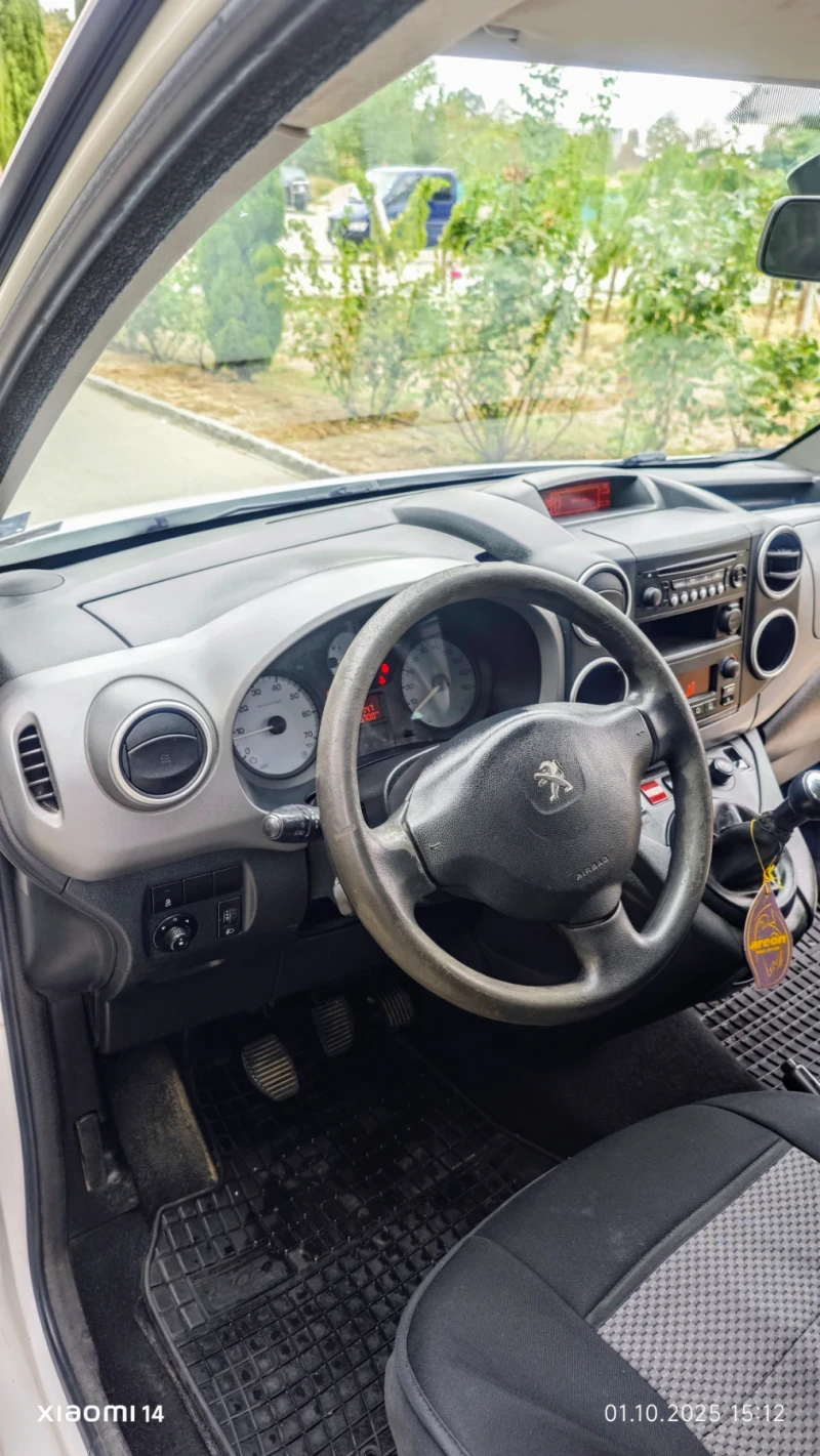 Peugeot Partner, снимка 9 - Автомобили и джипове - 52327446