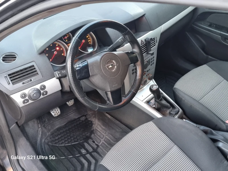 Opel Astra, снимка 8 - Автомобили и джипове - 52527165