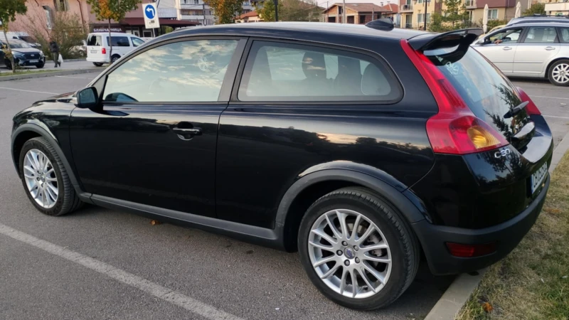 Volvo C30, снимка 8 - Автомобили и джипове - 52541873