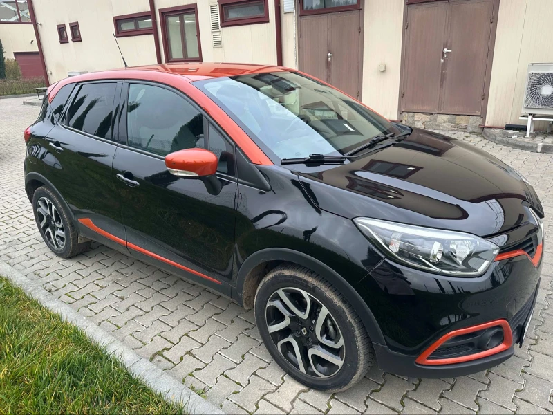 Renault Captur 1.2TCe Luxe, снимка 13 - Автомобили и джипове - 52681382