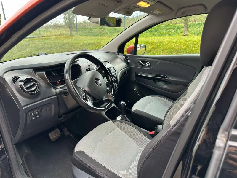 Renault Captur 1.2TCe Luxe, снимка 3 - Автомобили и джипове - 52681382