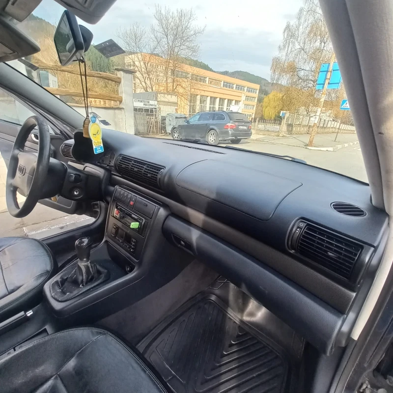 Audi A4, снимка 13 - Автомобили и джипове - 52771186