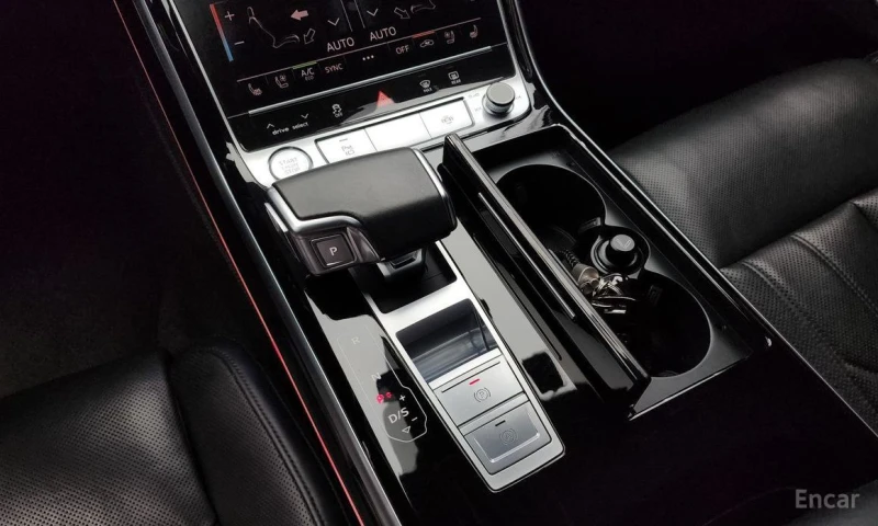 Audi A8, снимка 9 - Автомобили и джипове - 53273071