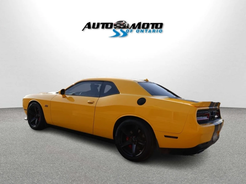 Dodge Challenger SRT 392 * Фиксирана цена до БГ * CARFAX * , снимка 4 - Автомобили и джипове - 53457525