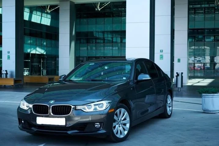 BMW 328 i xDrive, снимка 17 - Автомобили и джипове - 54742371