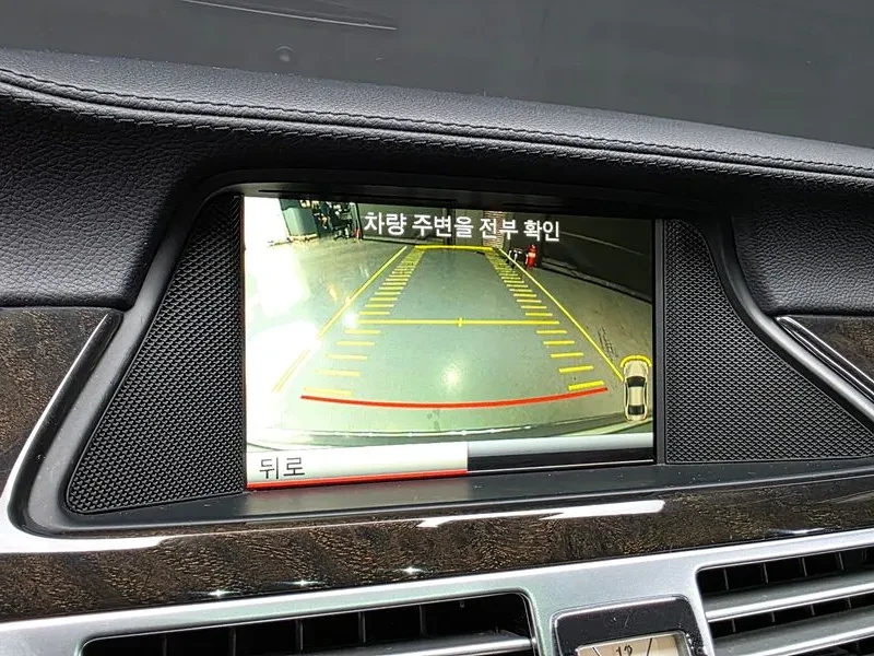 Mercedes-Benz CLS 350, снимка 15 - Автомобили и джипове - 55784951