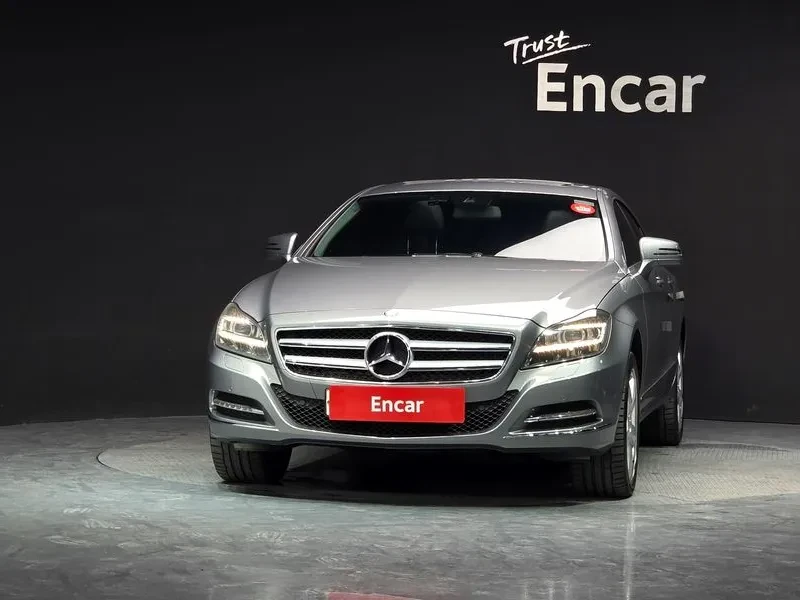 Mercedes-Benz CLS 350, снимка 3 - Автомобили и джипове - 55784951