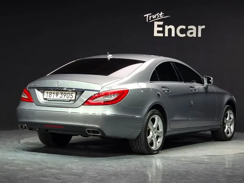 Mercedes-Benz CLS 350, снимка 2 - Автомобили и джипове - 55784951