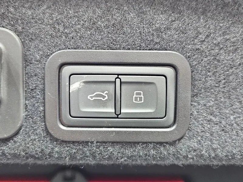 Audi A6 2.0 TFSI - САМО 30% АВАНС, снимка 16 - Автомобили и джипове - 56293596